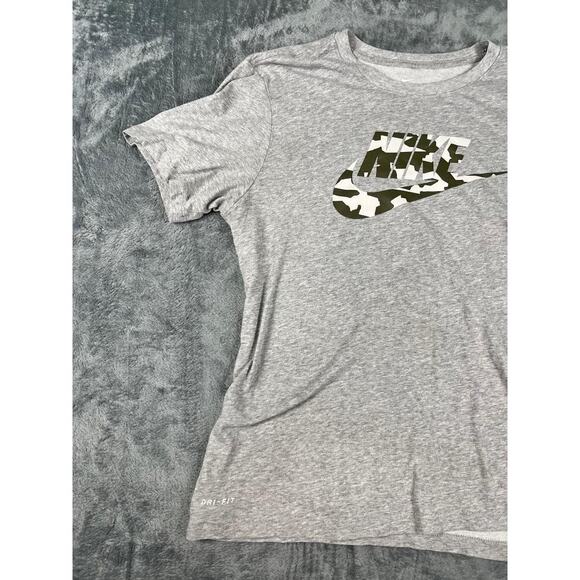 Nike Dri-Fit Gray Camo Logo T-Shirt Men's Large Athletic Tee Made in Egypt * - Picture 5 of 9